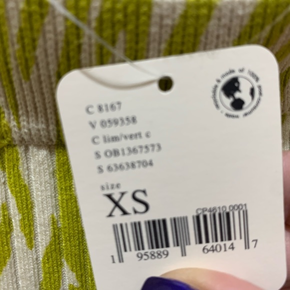 Free People Women’s XS Ribbed Stretch Leggings With Slits, Lime/Vert Color, BNWT - Picture 5 of 6